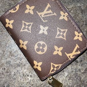 Lv small wallet